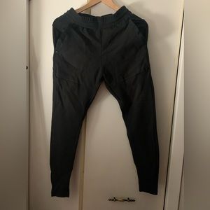 Nike tech fleece limited edition premium sweatpants joggers (size xs)